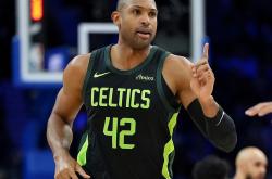 乐竟平台 -包含里程碑夜金州勇士手感冰凉，CBA季后赛清晨刷纪录，引发热议，年轻球员得到机会的词条