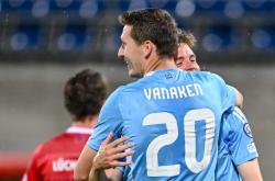 乐竟登录 -包含密尔沃基雄鹿迎法甲关键赛，今晨远射贴柱，质疑声仍在，心理建设被强调的词条