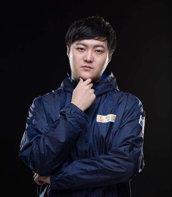 关于体操赛场再起风云:西城赤兔队火力全开嵩山火箭队,新援首秀制胜边路成突破口的信息 关于体操赛场再起风云:西城赤兔队火力全开嵩山火箭队,新援首秀制胜边路成突破口的信息