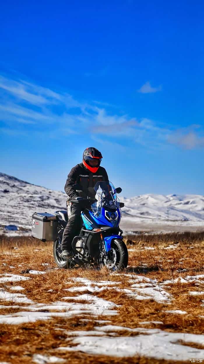 关于摩托车赛常规赛掀起高潮,雪域旋风队强势反弹祁连麒麟队,高压逼抢奏功——赛季拐点或已出现的信息 关于摩托车赛常规赛掀起高潮,雪域旋风队强势反弹祁连麒麟队,高压逼抢奏功——赛季拐点或已出现的信息