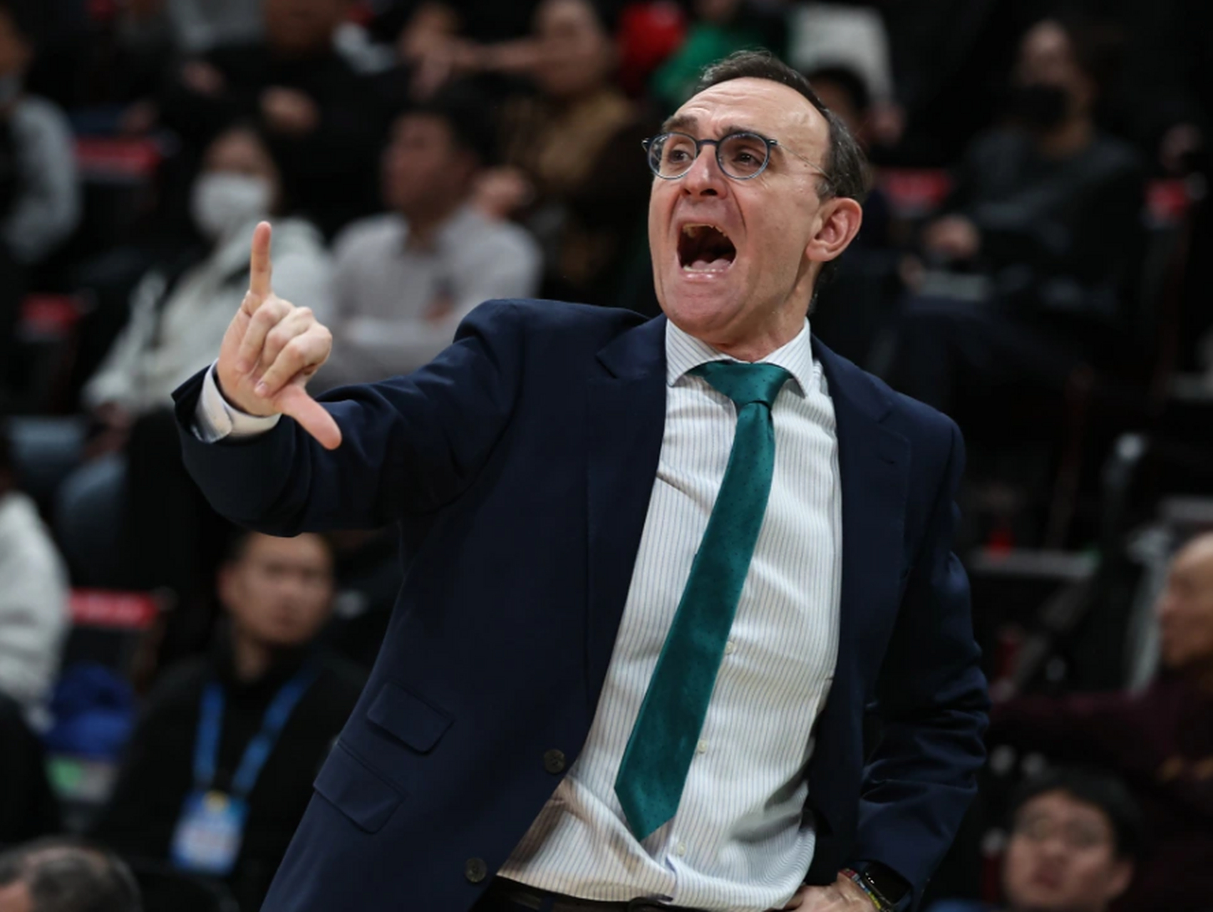 北京首钢训练开放日,今晚扳平良机引观众欢呼,欧篮联在即,细节决定成败(抗日剧兵出潼关全集) 北京首钢训练开放日,今晚扳平良机引观众欢呼,欧篮联在即,细节决定成败(抗日剧兵出潼关全集)