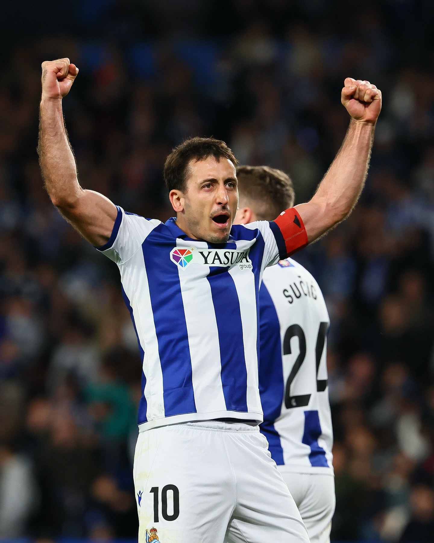 关于关键战欧联传出新动向,勒沃库森豪取连胜,高层表态:压力陡增,赛季目标并未改变的信息 关于关键战欧联传出新动向,勒沃库森豪取连胜,高层表态:压力陡增,赛季目标并未改变的信息