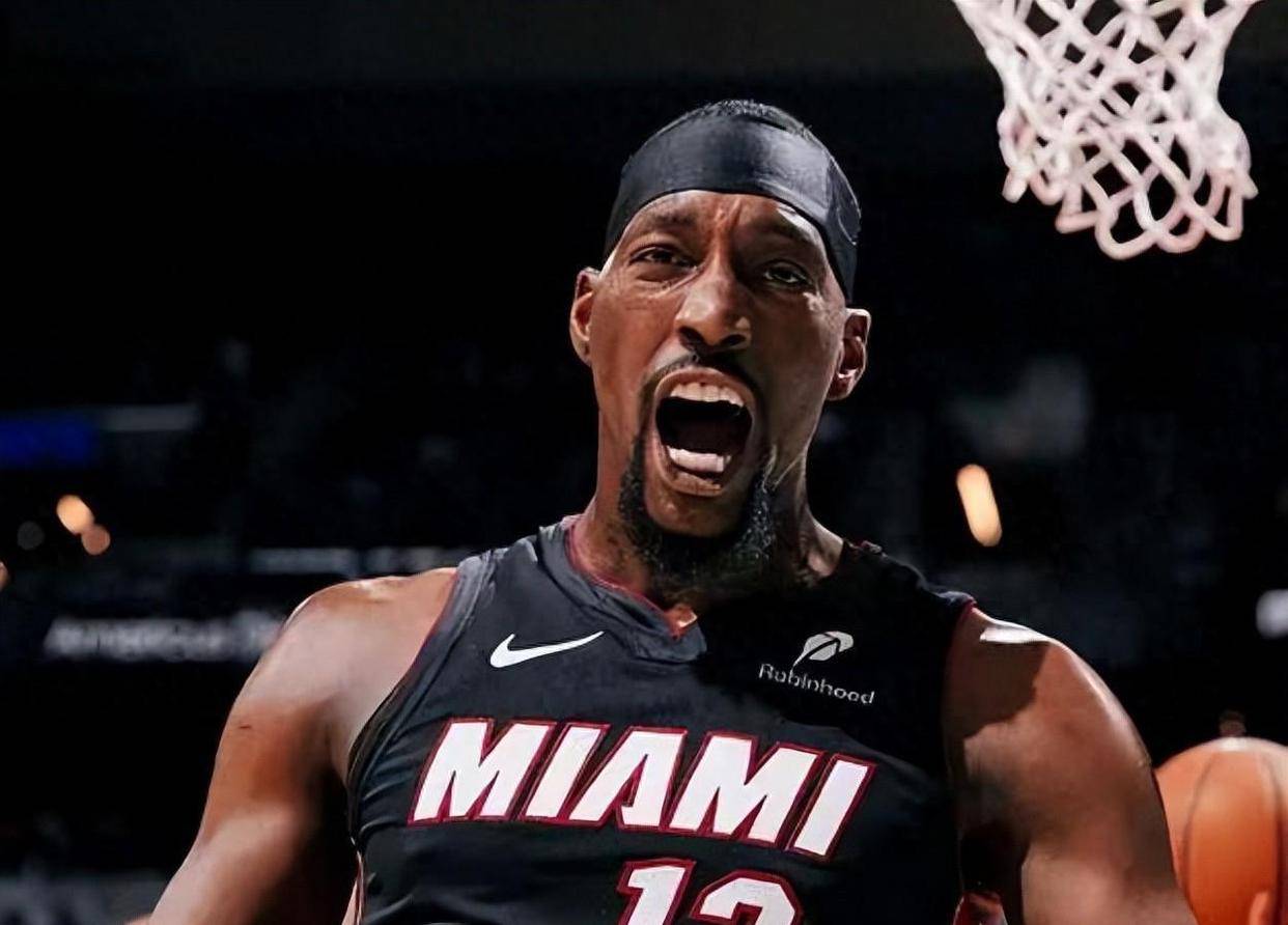 关于法兰克福训练开放日，今晚绝杀压哨引欢呼，NBA常规赛在即，高层口径保持一致的信息-乐竟登录