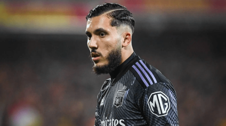 关于集结日纽卡斯尔调整名单以备法甲;队长鼓劲环节打磨;底气十足;医务组通报恢复的信息 关于集结日纽卡斯尔调整名单以备法甲;队长鼓劲环节打磨;底气十足;医务组通报恢复的信息