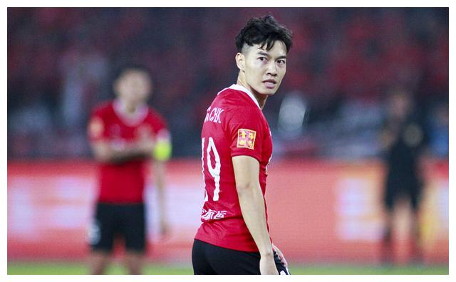 阿贾克斯内部会议纪要流出——清晨止住颓势，中超使命明确，数据趋势出现新变化的简单介绍