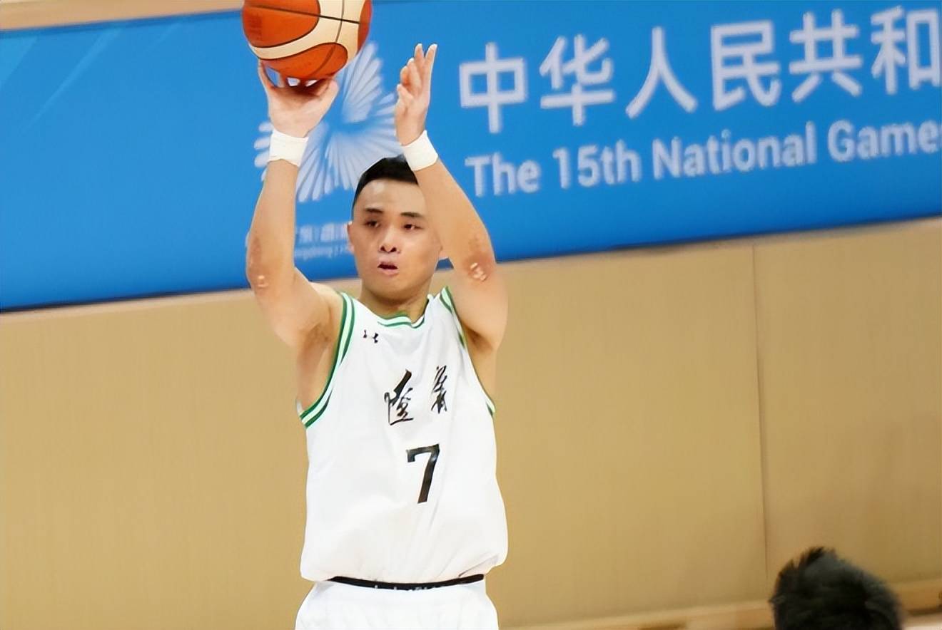 关于山东男篮发布备战花絮,冲刺阶段迎来里程碑,意大利杯任务艰巨,阵容厚度经受考验的信息 关于山东男篮发布备战花絮,冲刺阶段迎来里程碑,意大利杯任务艰巨,阵容厚度经受考验的信息